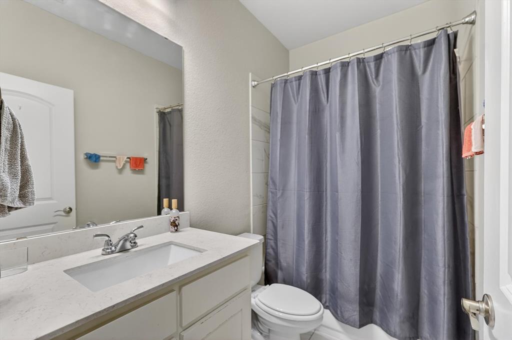2301 Birdwell Cove Property Photo 22