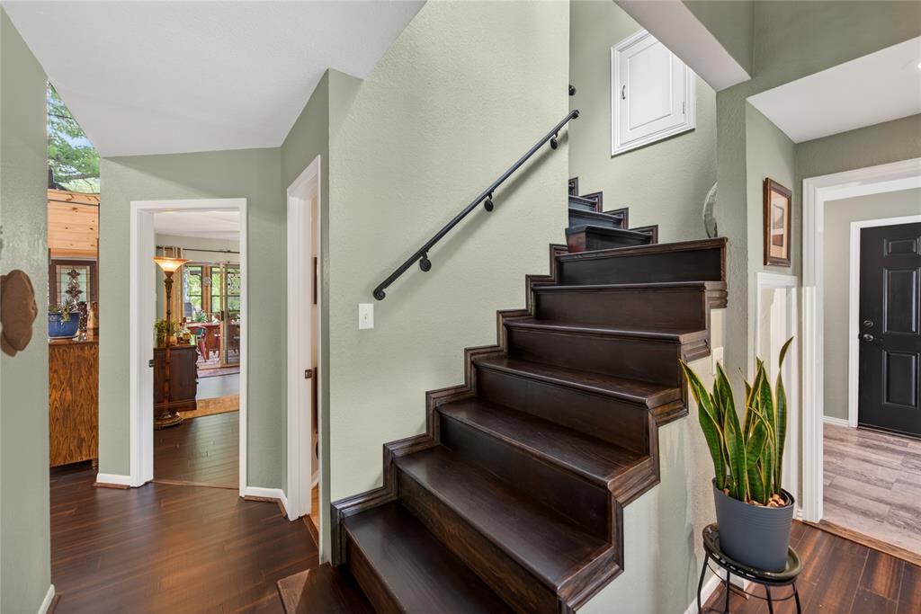 100 King Lance Court Property Photo 10