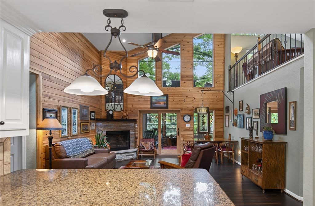 100 King Lance Court Property Photo 16