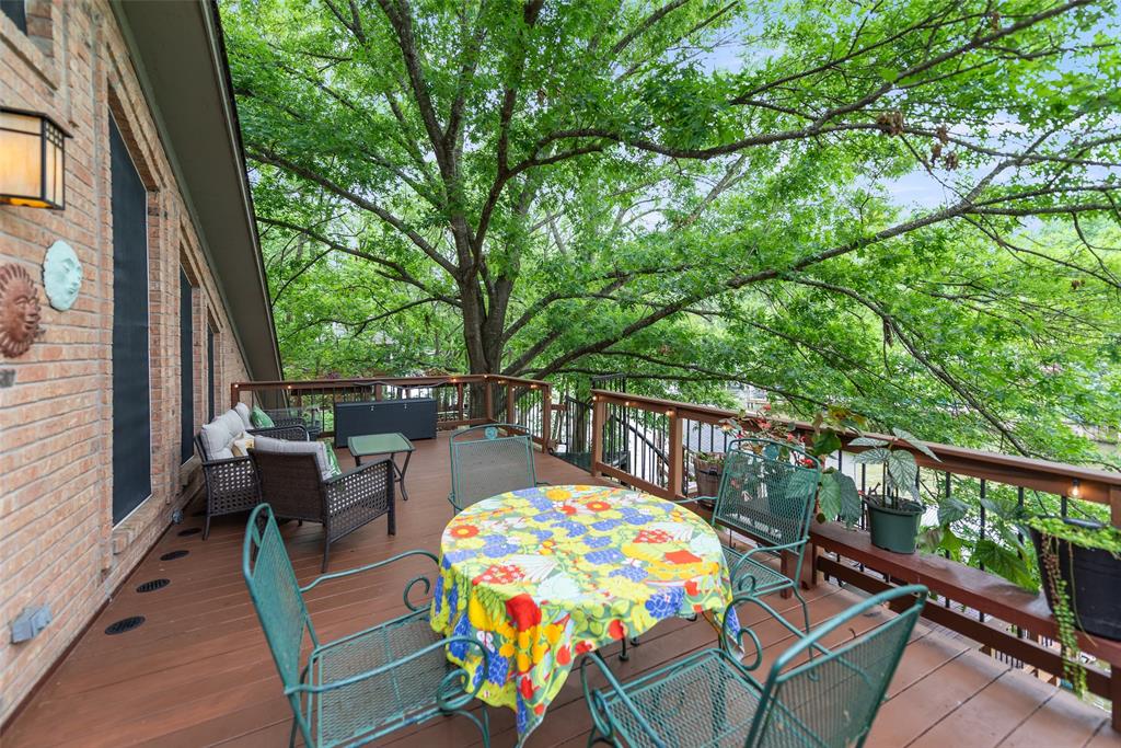 100 King Lance Court Property Photo 31