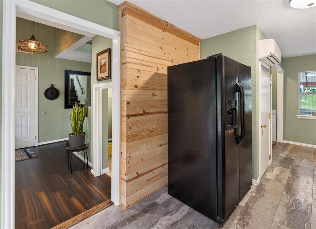 100 King Lance Court Property Photo 33