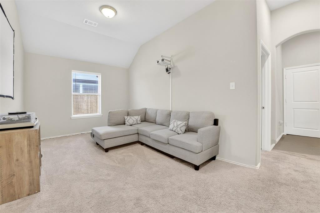 4604 Pentridge Drive Property Photo 11