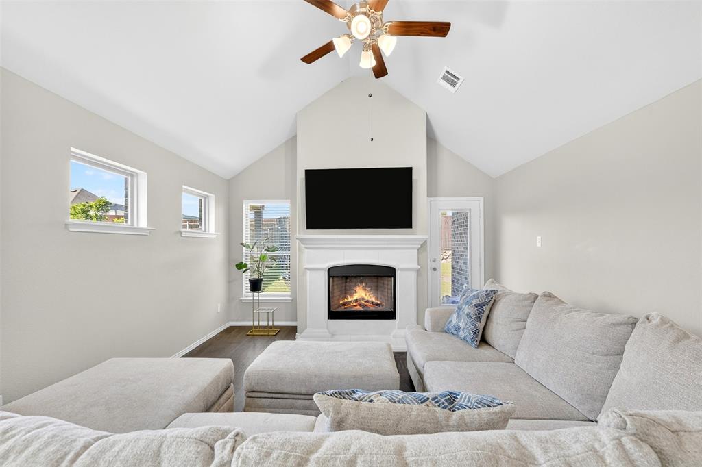 4604 Pentridge Drive Property Photo 28
