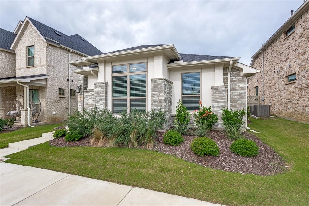 1700 Bonsmara Drive Property Photo 3