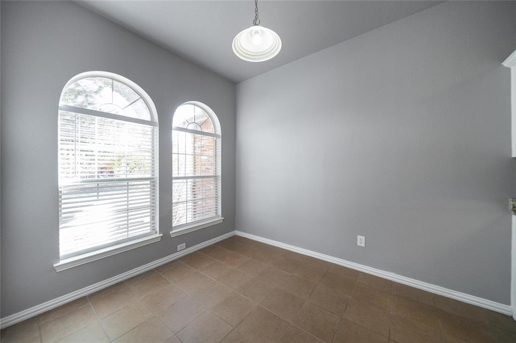 116 Birdbrook Drive Property Photo 3