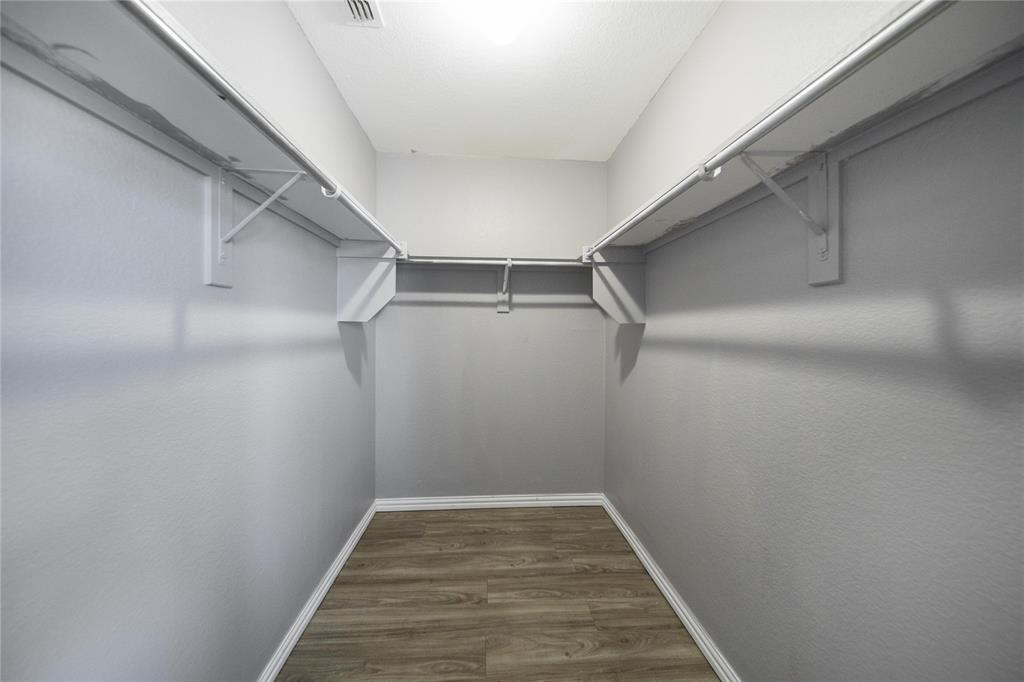 116 Birdbrook Drive Property Photo 19