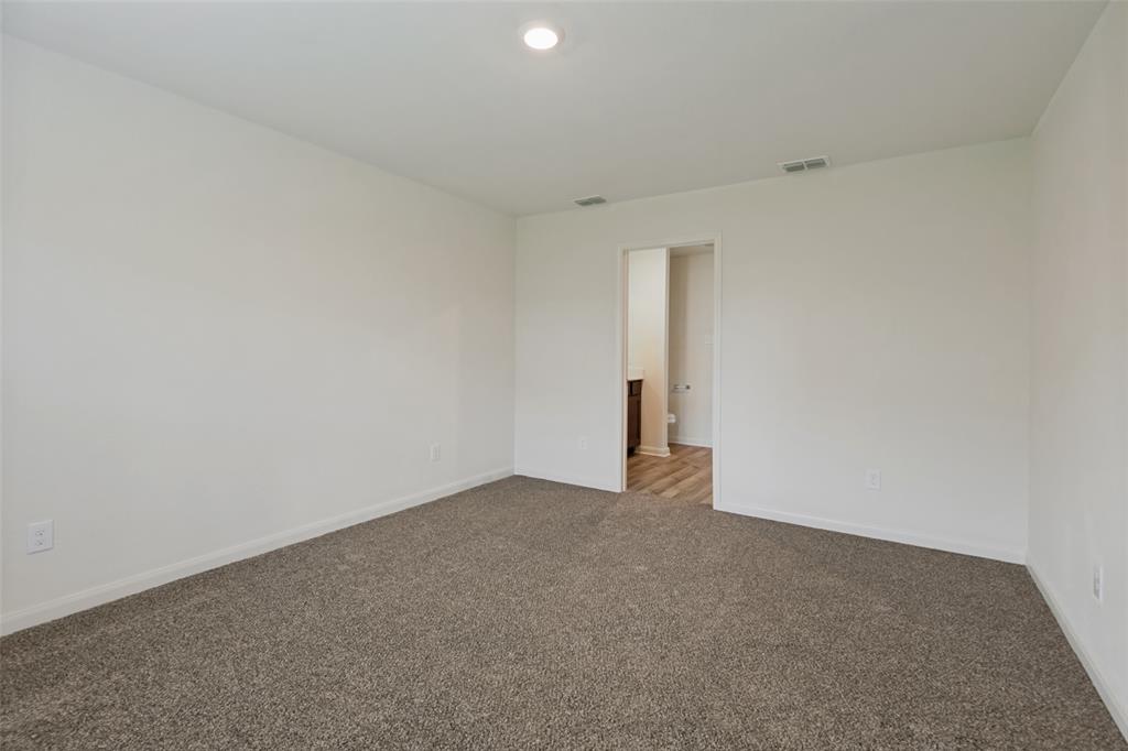 3121 Angus Drive Property Photo 13