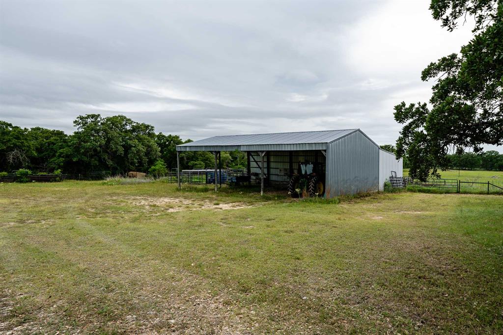 16271 Fm 880 Property Photo 8