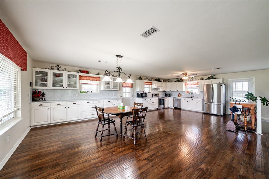 16271 Fm 880 Property Photo 19