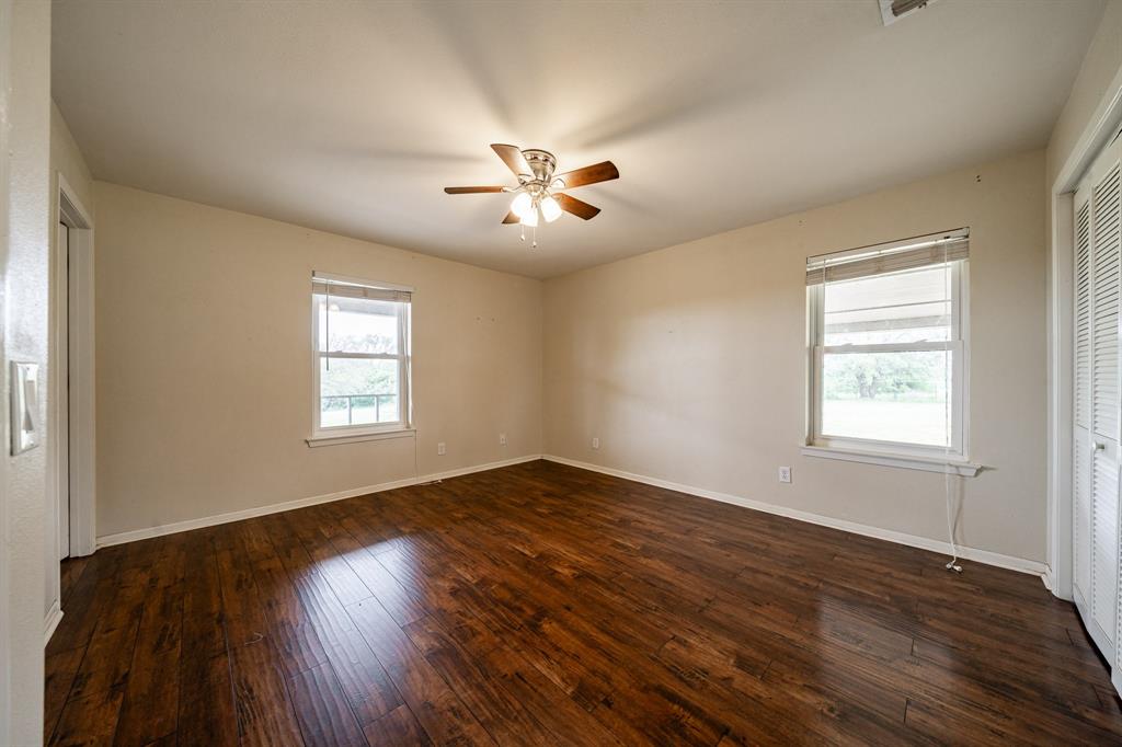 16271 Fm 880 Property Photo 25