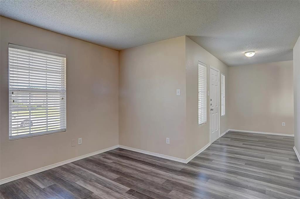 9929 George Washington Drive Property Photo 7