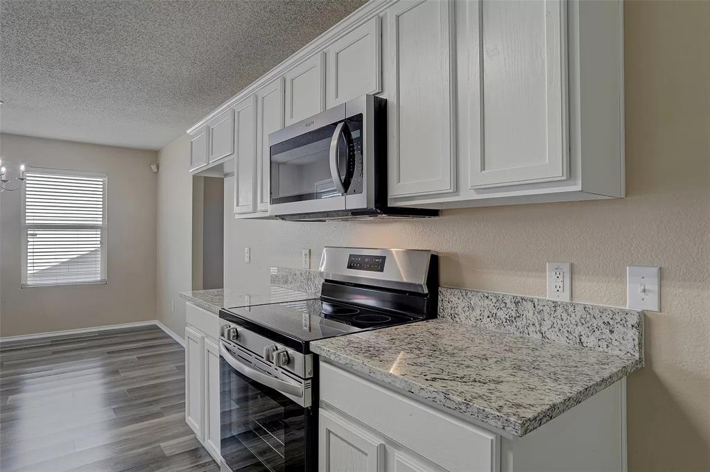 9929 George Washington Drive Property Photo 11