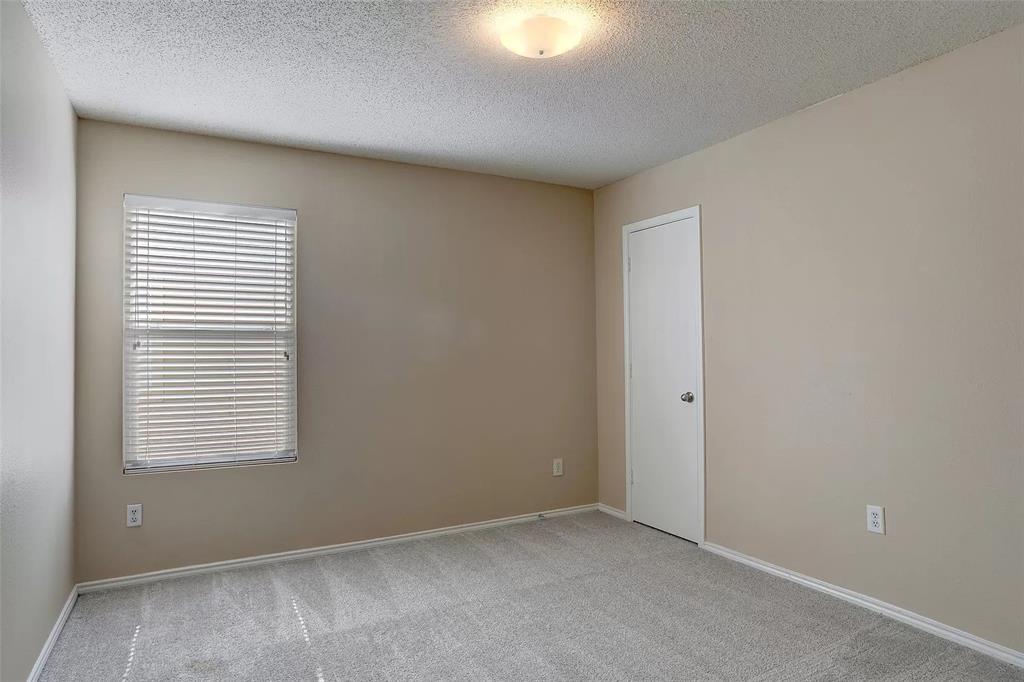 9929 George Washington Drive Property Photo 21