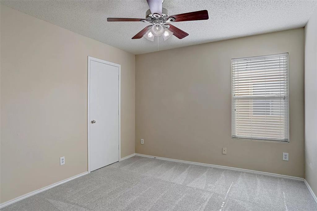 9929 George Washington Drive Property Photo 24