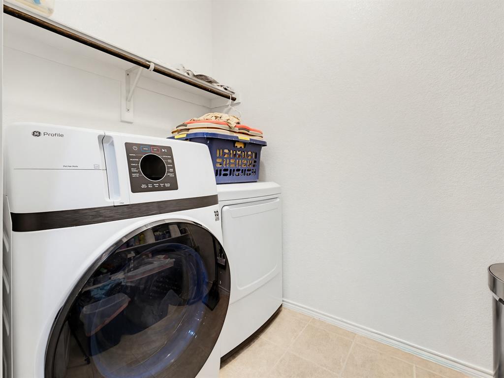 2012 Brenham Drive Property Photo 11