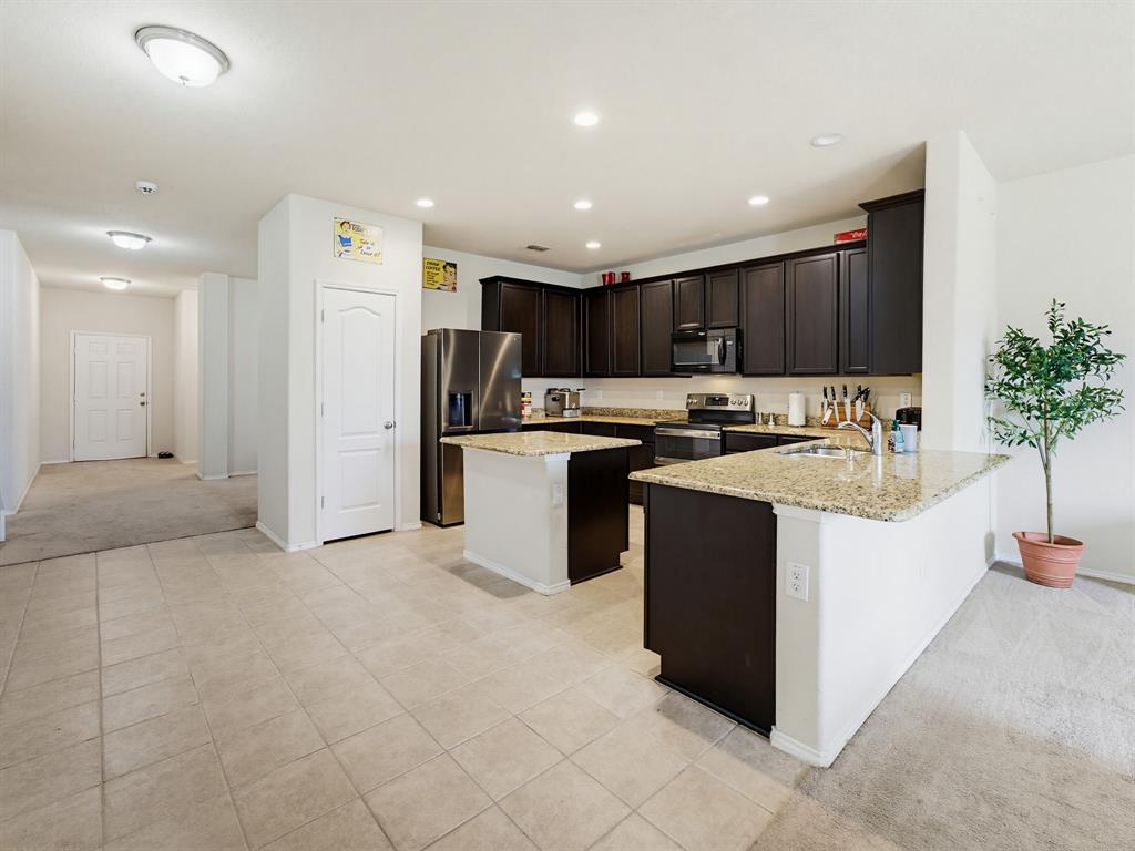2012 Brenham Drive Property Photo 12