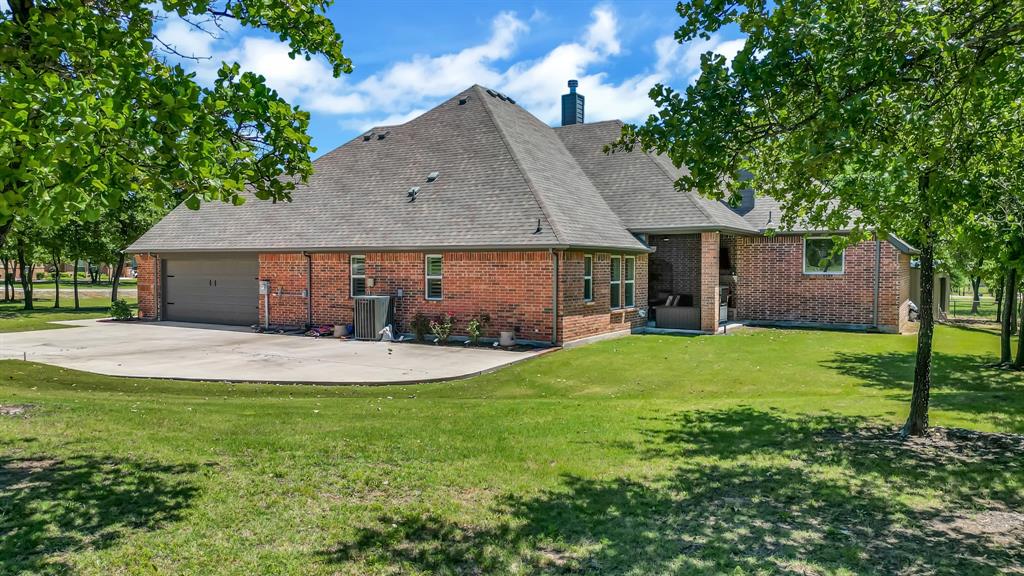 330 Timbers Circle Property Photo 5