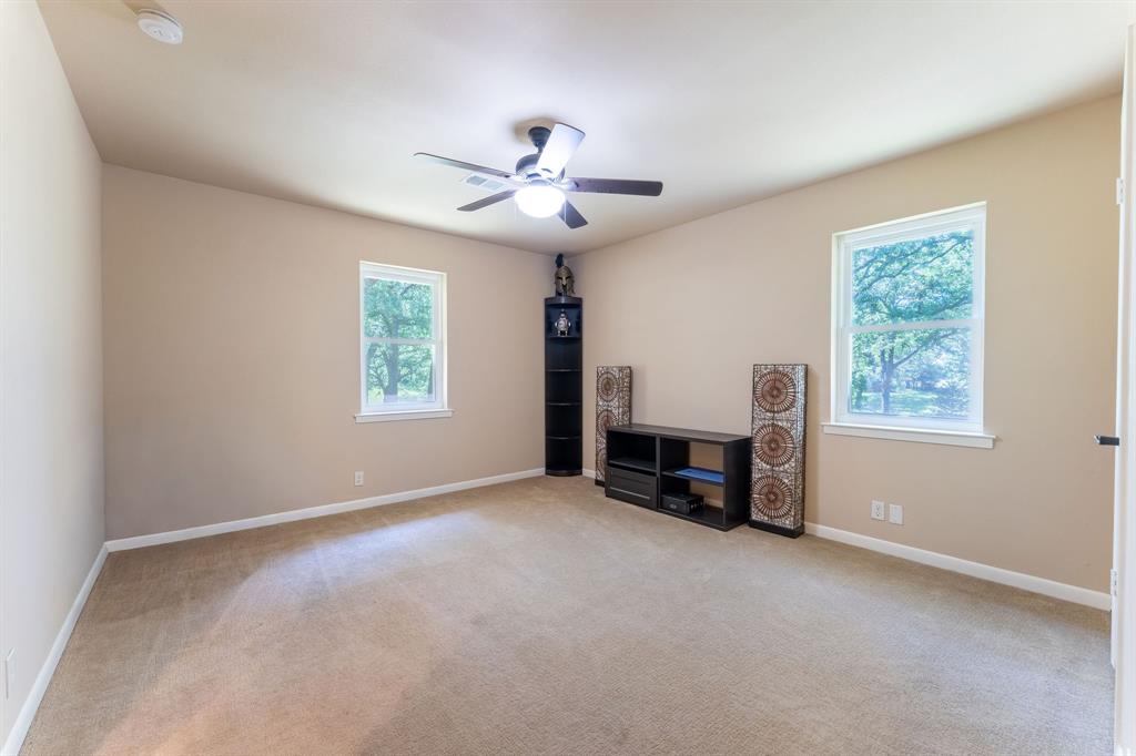 27659 Us Highway 377 Property Photo 12