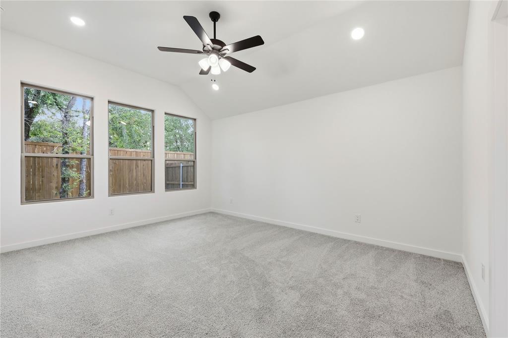 4645 Commack Drive Property Photo 19