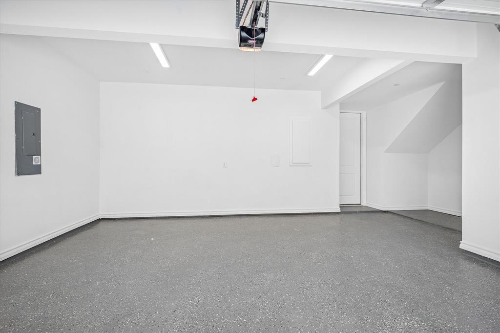 14953 Holly Street Property Photo 16