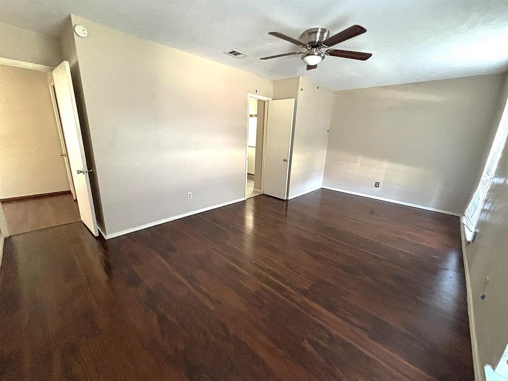 4121 Driscoll Drive Property Photo 6