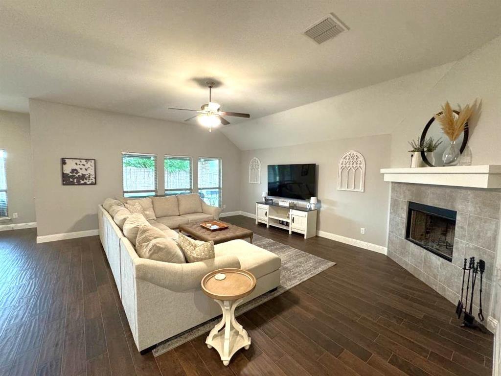 1455 Radecke Road Property Photo 3