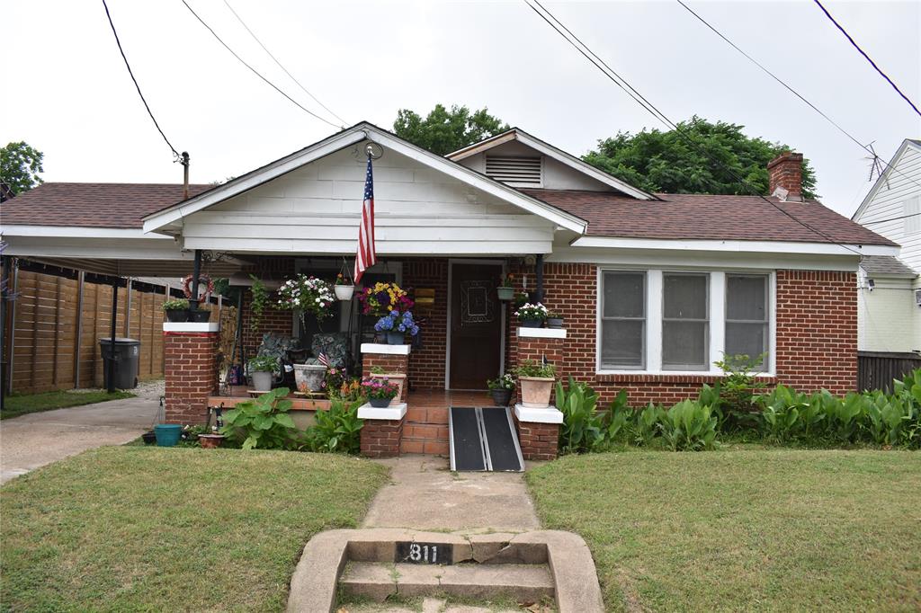 811 Buckalew Street Property Photo 1