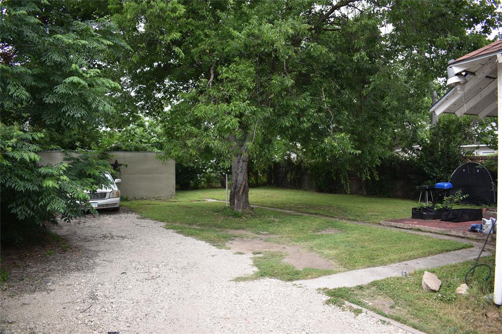 811 Buckalew Street Property Photo 28
