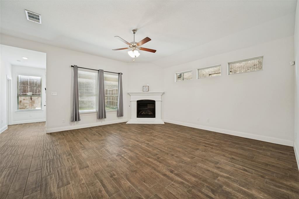 2929 Crossbow Lane Property Photo 6