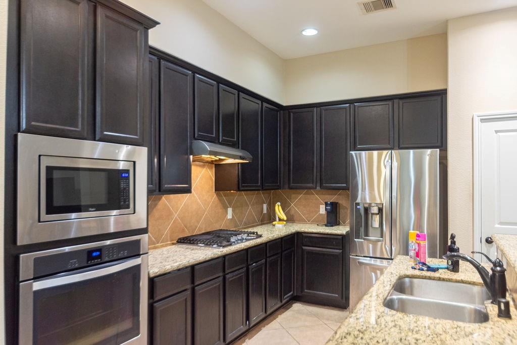 9158 Sunlight Oak Lane Property Photo 30