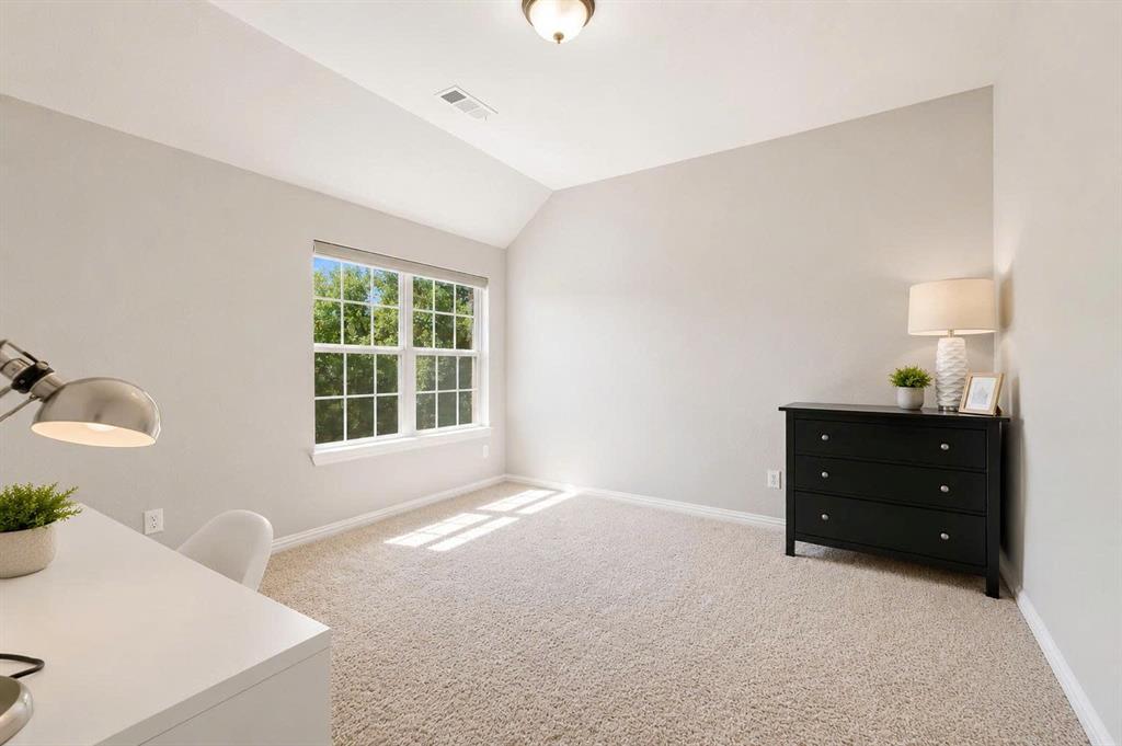 864 Willow Winds Street Property Photo 30