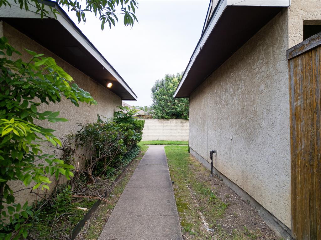 4950 Rolling Vista Property Photo 4