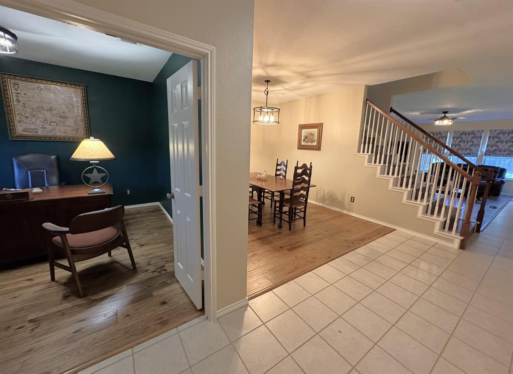 5832 Rubblestone Drive Property Photo 3