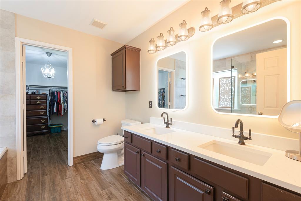 5832 Rubblestone Drive Property Photo 15