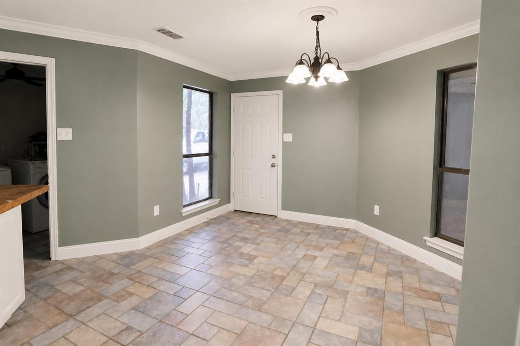 3302 Westgrove Drive Property Photo 11