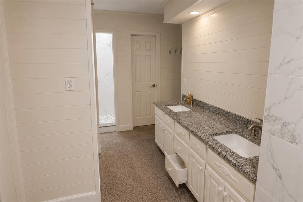 3302 Westgrove Drive Property Photo 29