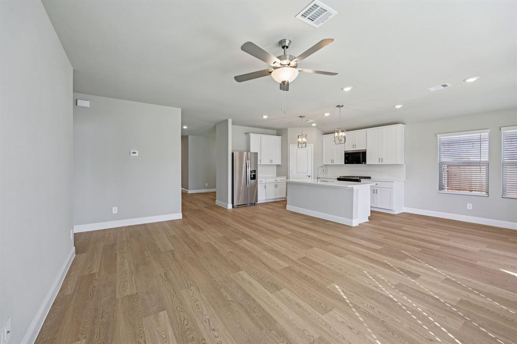 4020 Palestine Drive Property Photo 11