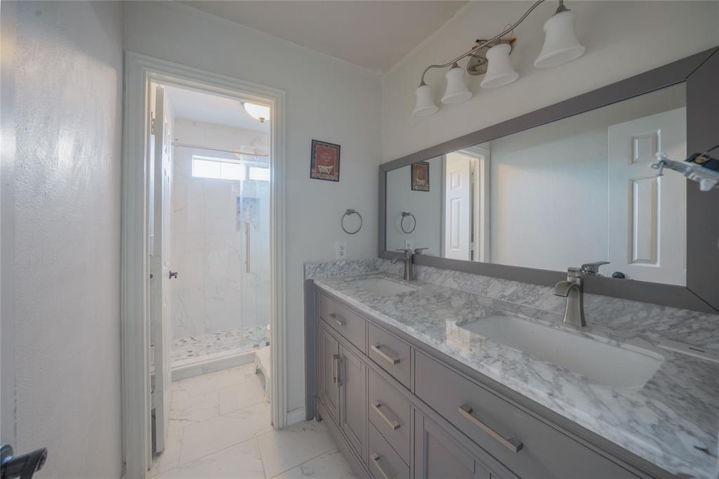 202 Brittany Drive Property Photo 21