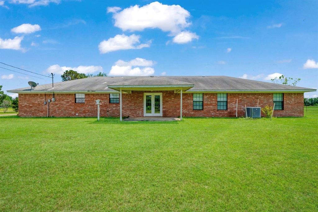 152 County Road 32250 Property Photo 6