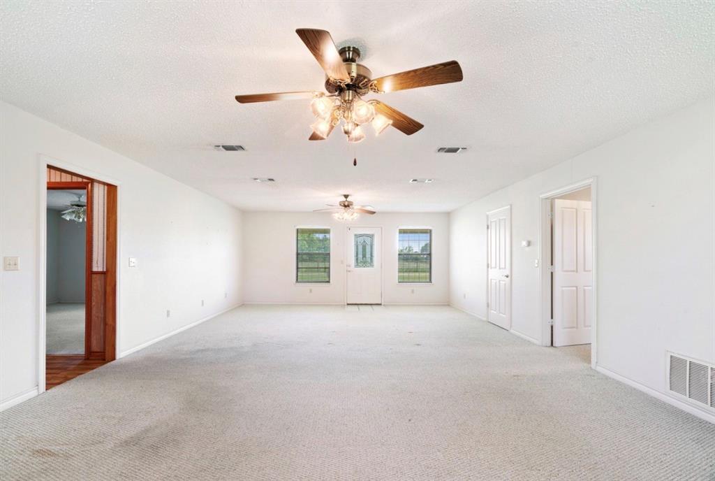 152 County Road 32250 Property Photo 11