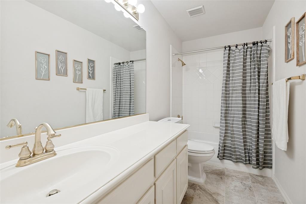 2708 Steeplechase Court Property Photo 19