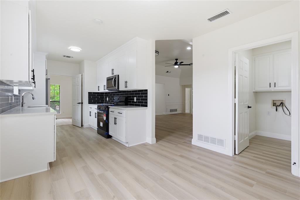 237 Bradford Drive Property Photo 15