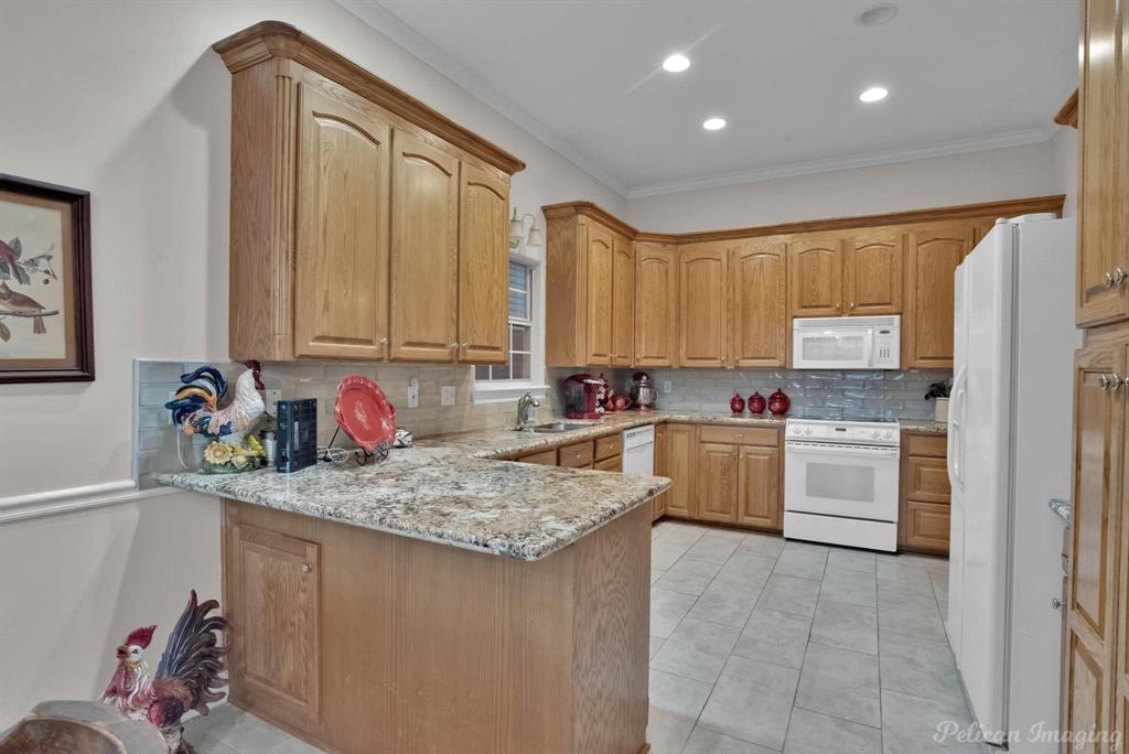 3635 Greenacres Place Drive 336 Property Photo 12