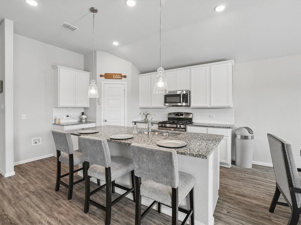 5577 Cherokee Rose Drive Property Photo 8