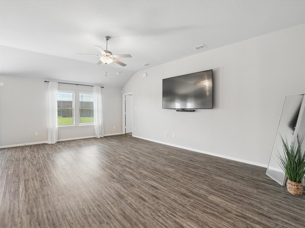 5577 Cherokee Rose Drive Property Photo 13