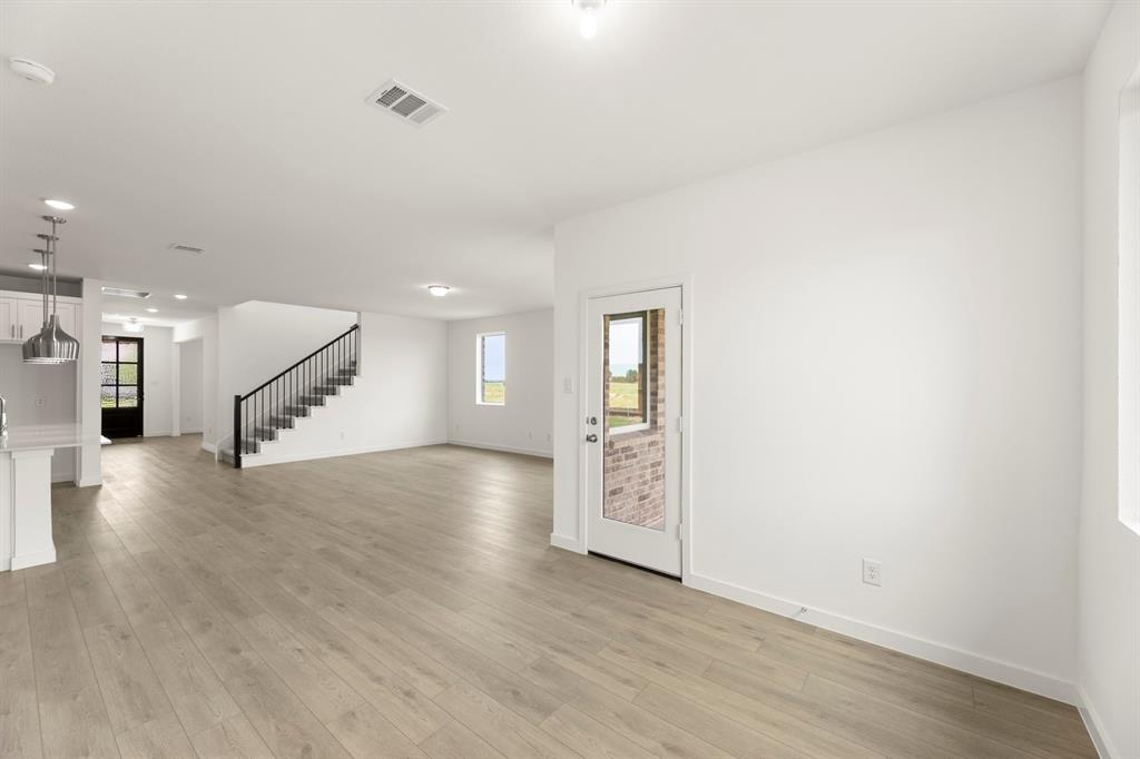 3305 Agnew Street Property Photo 13