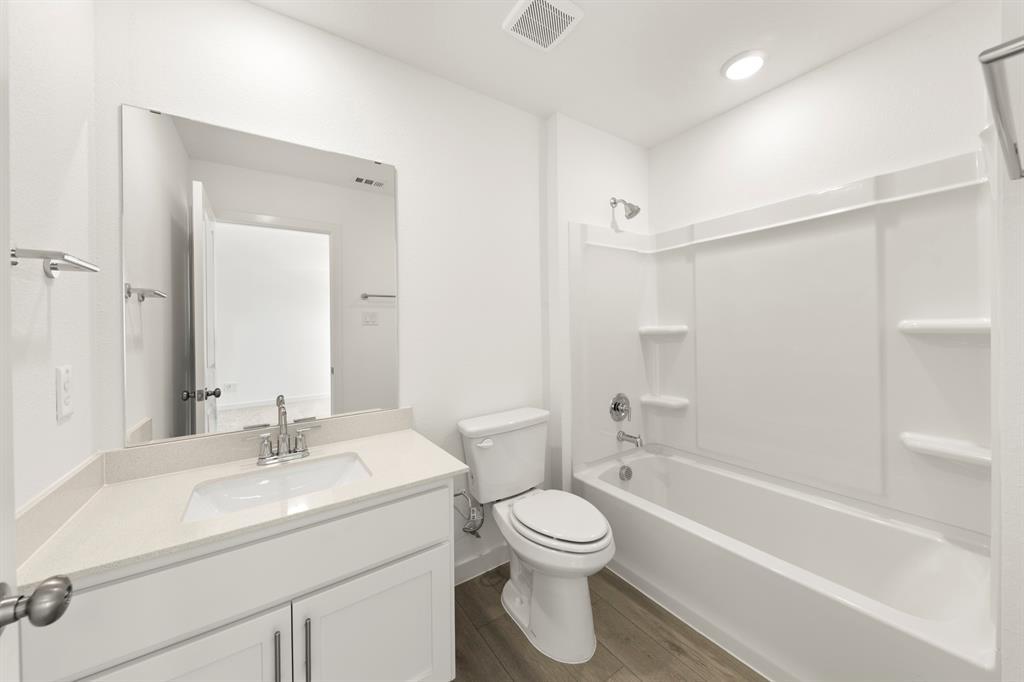 3305 Agnew Street Property Photo 22