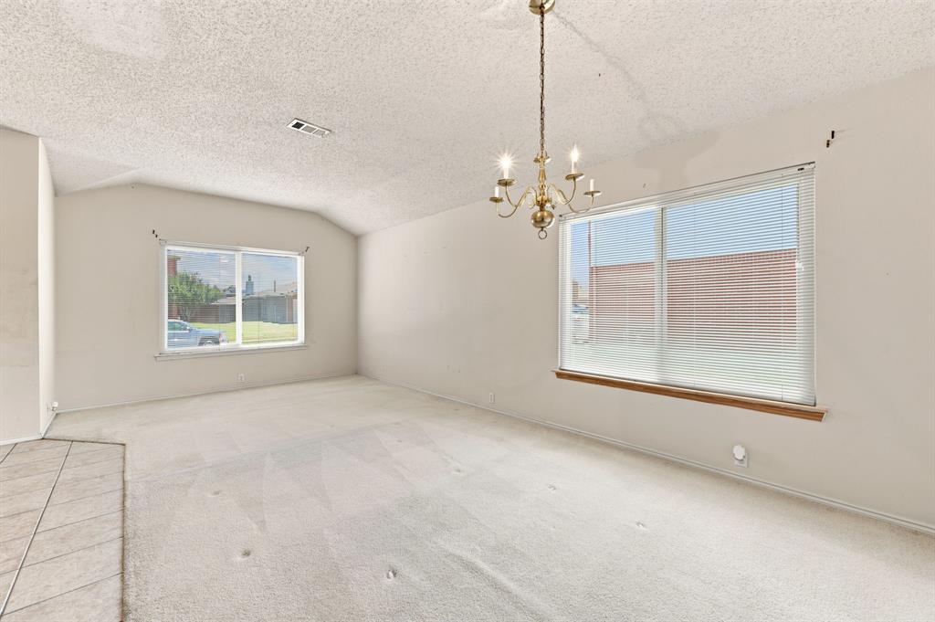 1409 Dundee Drive Property Photo 6