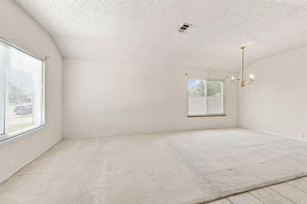 1409 Dundee Drive Property Photo 7