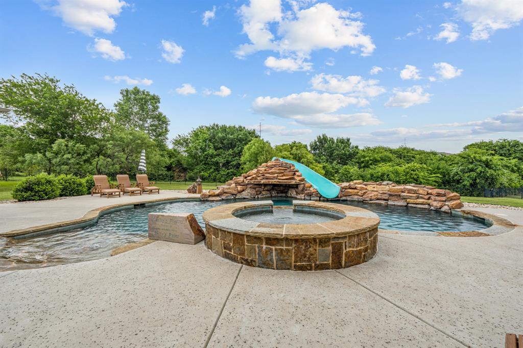 7809 Bella Flora Drive Property Photo 32